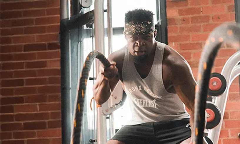 Everlast brand athletes training in gym - Purple Perks offer.